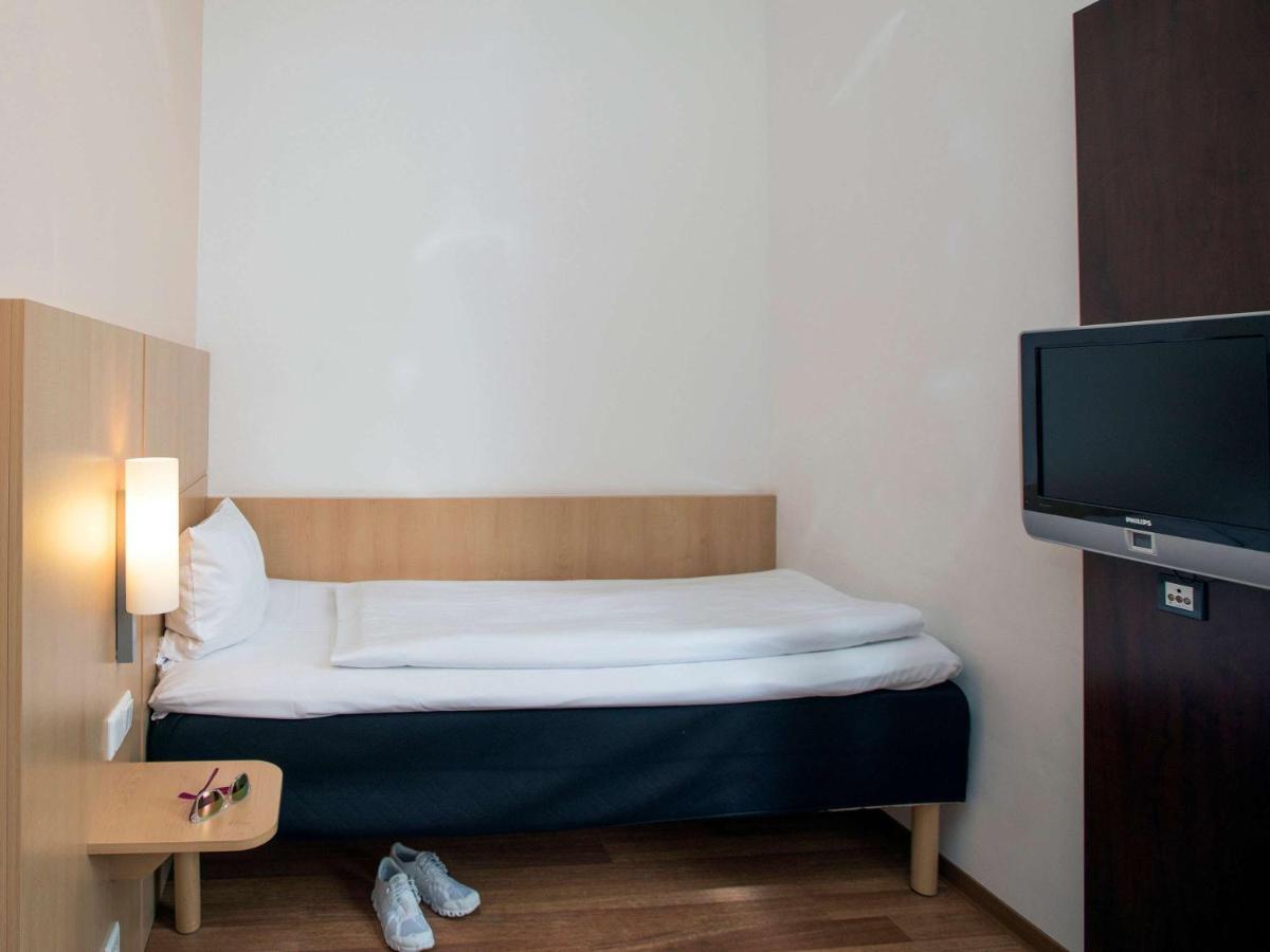 Ibis Berlin City Sued Luaran gambar